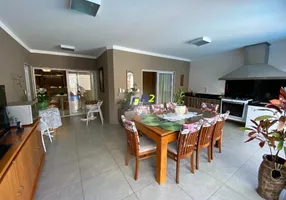 Foto 1 de Casa de Condomínio com 3 Quartos à venda, 303m² em Residencial Villa Lobos, Bauru