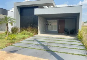 Foto 1 de Casa de Condomínio com 3 Quartos à venda, 177m² em Jardim Universitário, Cuiabá