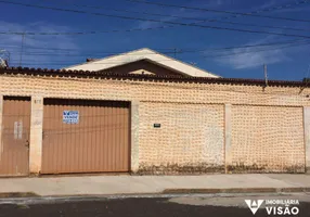 Foto 1 de Casa com 3 Quartos à venda, 250m² em Santa Maria, Uberaba