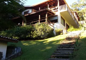 Foto 1 de Casa com 4 Quartos para venda ou aluguel, 500m² em Serra da Cantareira, Mairiporã