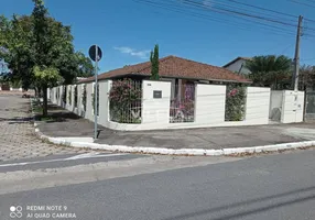 Foto 1 de Casa com 4 Quartos à venda, 268m² em Caputera, Caraguatatuba