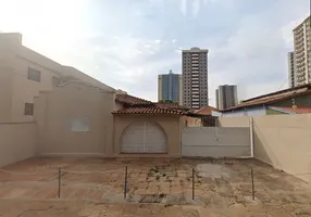 Foto 1 de Prédio Comercial com 4 Quartos à venda, 304m² em Centro, Araraquara