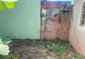 Foto 1 de Lote/Terreno à venda, 200m² em Imburo, Macaé