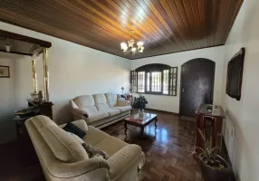 Foto 1 de Casa com 3 Quartos à venda, 180m² em Mathias Velho, Canoas