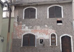 Foto 1 de Casa com 2 Quartos à venda, 70m² em Centro, Niterói