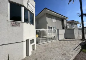 Foto 1 de Sobrado com 3 Quartos à venda, 108m² em Balneário Brasília, Itapoá