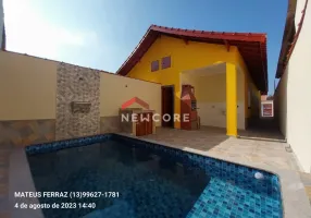 Foto 1 de Casa com 2 Quartos à venda, 62m² em Suarão, Itanhaém