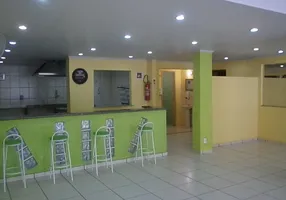 Foto 1 de Casa com 3 Quartos à venda, 189m² em Padre Miguel, Rio de Janeiro