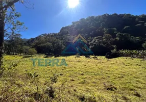 Foto 1 de Lote/Terreno à venda, 4900m² em Zona Rural, Piranguçu