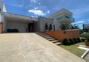 Foto 1 de Casa com 3 Quartos à venda, 245m² em Nova Gramado, Juiz de Fora