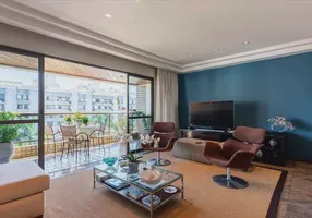 Foto 1 de Apartamento com 4 Quartos à venda, 206m² em Praia do Estaleirinho, Balneário Camboriú