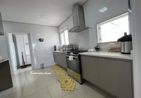 Foto 1 de Apartamento com 3 Quartos à venda, 147m² em Duque de Caxias, Cuiabá