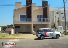 Foto 1 de Sobrado com 3 Quartos à venda, 134m² em Alto Petrópolis, Porto Alegre