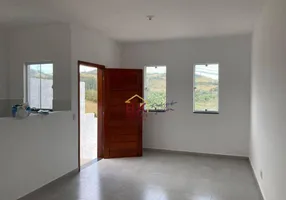 Foto 1 de Casa com 2 Quartos à venda, 61m² em Jardim Marlene Miranda, Taubaté