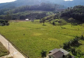 Foto 1 de Fazenda/Sítio com 3 Quartos à venda, 120000m² em Oliveiras, Tijucas