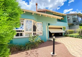 Foto 1 de Casa com 3 Quartos à venda, 241m² em Jardim do Lago, Canoas