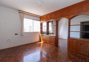 Foto 1 de Apartamento com 3 Quartos à venda, 119m² em Centro, Curitiba