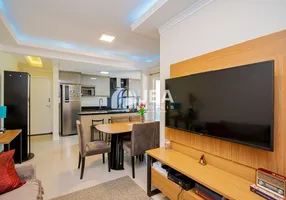 Foto 1 de Apartamento com 3 Quartos à venda, 67m² em Uberaba, Curitiba