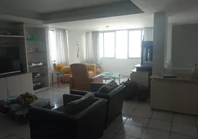 Foto 1 de Apartamento com 4 Quartos à venda, 203m² em Espinheiro, Recife