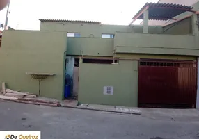 Foto 1 de Casa com 2 Quartos à venda, 100m² em Vila Natal, São Paulo