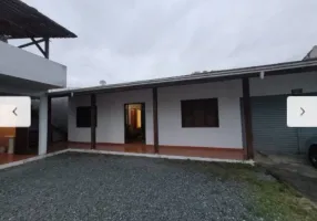 Foto 1 de Casa com 5 Quartos à venda, 11m² em Itapocoroi, Penha