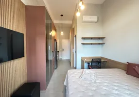 Foto 1 de Apartamento com 1 Quarto para alugar, 26m² em Ibirapuera, São Paulo