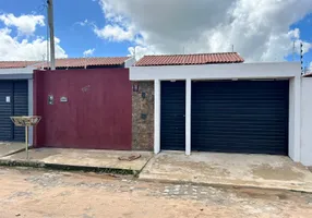 Foto 1 de Casa com 2 Quartos para alugar, 90m² em Canafistula, Arapiraca