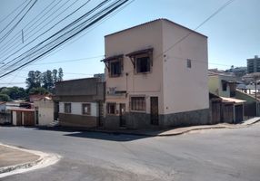 Casas com 1 quarto à venda - Barbacena e São João Del Rei, MG