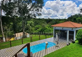 Foto 1 de Fazenda/Sítio com 3 Quartos à venda, 2750m² em Zona Rural, Aragoiânia