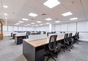 Foto 1 de Sala Comercial para alugar, 340m² em Vila Olímpia, São Paulo