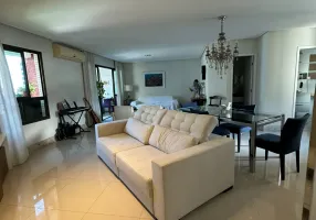 Foto 1 de Apartamento com 3 Quartos à venda, 134m² em Treze de Julho, Aracaju