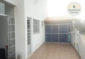 Foto 1 de Casa com 4 Quartos à venda, 130m² em Vila Santa Helena, Mogi das Cruzes