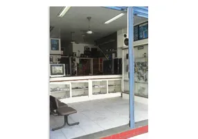 Foto 1 de Prédio Comercial com 6 Quartos à venda, 360m² em Uruguai, Salvador