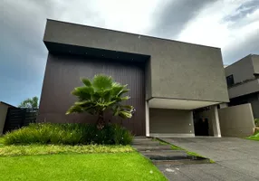 Foto 1 de Casa de Condomínio com 4 Quartos para alugar, 431m² em Residencial Alphaville Flamboyant, Goiânia