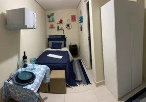 Foto 1 de Kitnet com 1 Quarto para alugar, 18m² em Liberdade, São Paulo