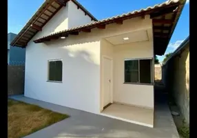 Foto 1 de Casa com 2 Quartos à venda, 200m² em Parque Paraiso, Itapecerica da Serra