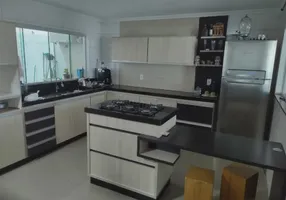 Foto 1 de Sobrado com 3 Quartos à venda, 173m² em Tribess, Blumenau