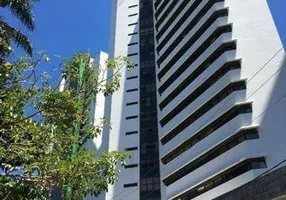 Foto 1 de Apartamento com 4 Quartos à venda, 330m² em Jaqueira, Recife