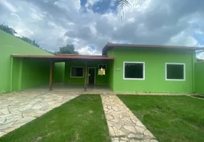 Foto 1 de Casa com 3 Quartos para alugar, 450m² em Centro, Esmeraldas