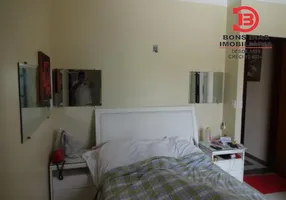 Foto 1 de Casa com 3 Quartos à venda, 200m² em Jardim Adelaide, São Paulo