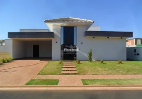 Foto 1 de Casa com 4 Quartos para alugar, 232m² em Granja Marileusa , Uberlândia