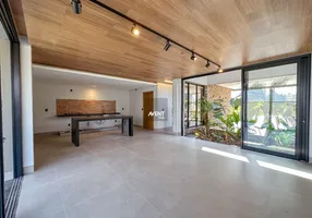 Foto 1 de Casa de Condomínio com 3 Quartos à venda, 219m² em Residencial Marília, Senador Canedo