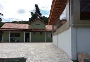 Foto 1 de Fazenda/Sítio com 3 Quartos para venda ou aluguel, 300m² em Chácaras Copaco, Arujá