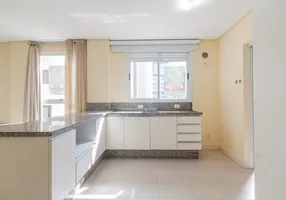 Foto 1 de Apartamento com 2 Quartos para alugar, 70m² em Centro, Florianópolis
