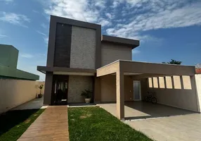Foto 1 de Casa com 3 Quartos para venda ou aluguel, 252m² em Jardim dos Pinheiros, Atibaia