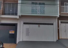 Foto 1 de Casa com 2 Quartos à venda, 136m² em Recanto Elizabete, Bragança Paulista