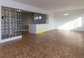 Foto 1 de Apartamento com 3 Quartos à venda, 126m² em Jardim Europa, São Paulo