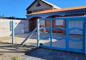 Foto 1 de Casa com 2 Quartos à venda, 145m² em Arco Iris, Capão da Canoa