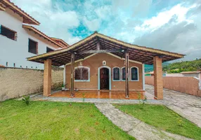 Foto 1 de Casa com 2 Quartos à venda, 122m² em Martim de Sa, Caraguatatuba