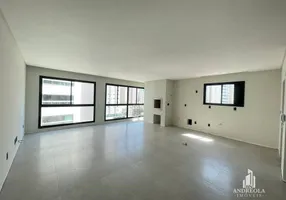 Foto 1 de Apartamento com 3 Quartos à venda, 126m² em Centro, Balneário Camboriú